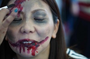 hfpu-y-zombie1031-0240