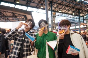 hfpu-y-zombie1031-0300