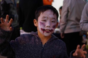 hfpu-y-zombie1031-0306