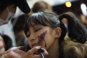 hfpu-y-zombie1031-0335