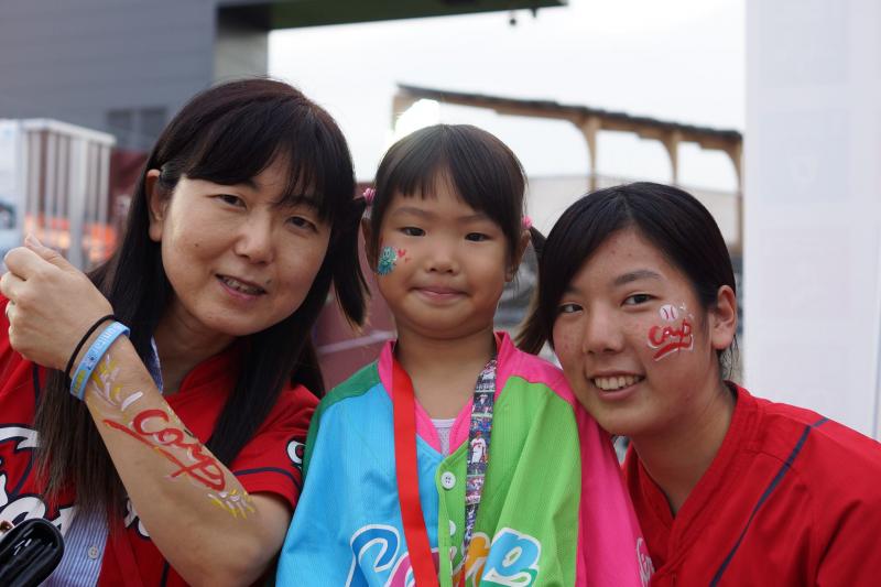 広島フェイスペイント組合-unitar-carp-jica-2017-0158